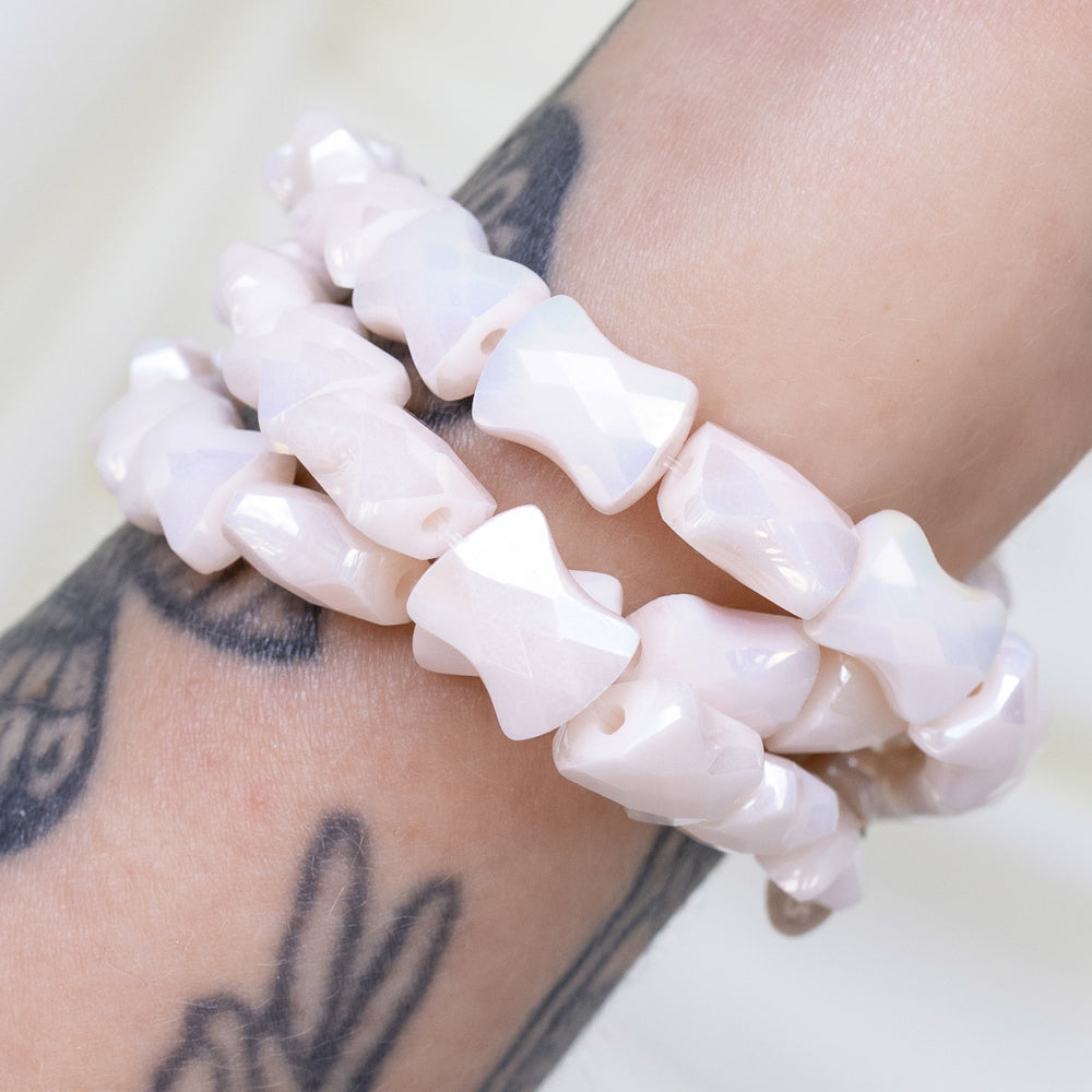 Bone Chilling Jumbo Cream Hourglass Crystal 20" Triple Wrap