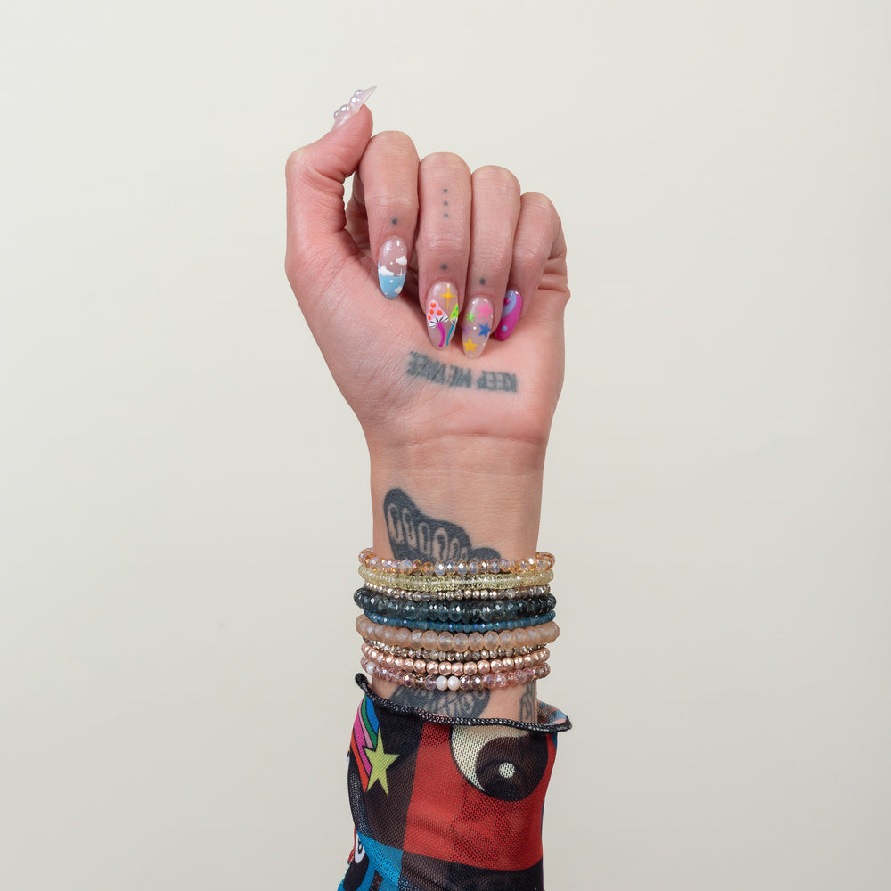 Don't Let It Haunt You! Itsy Crystal Bracelet