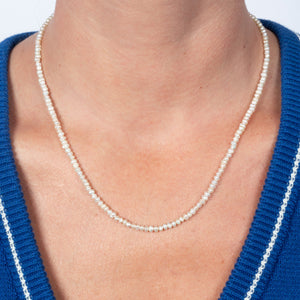 
            
                Load image into Gallery viewer, Cuppa Tea Itsy Pearl Necklace
            
        