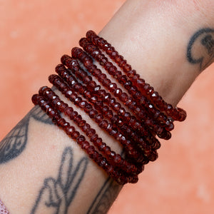 Been There, Dune That Garnet Bracelet