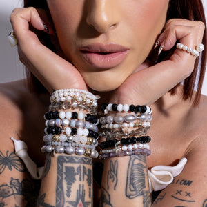 Billboard Gaze Jumbo Gray Star Crystal Bracelet