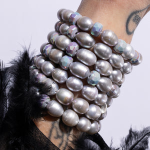 Dynamic Silhouette Jumbo Gray Crystal & Gray Pearl Bracelet